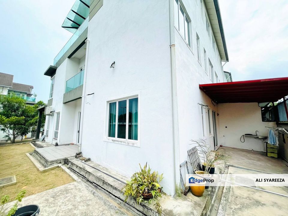 Impian Tropika Alam Impian 3 storey Semi Detached for sale , Selangor, Shah Alam