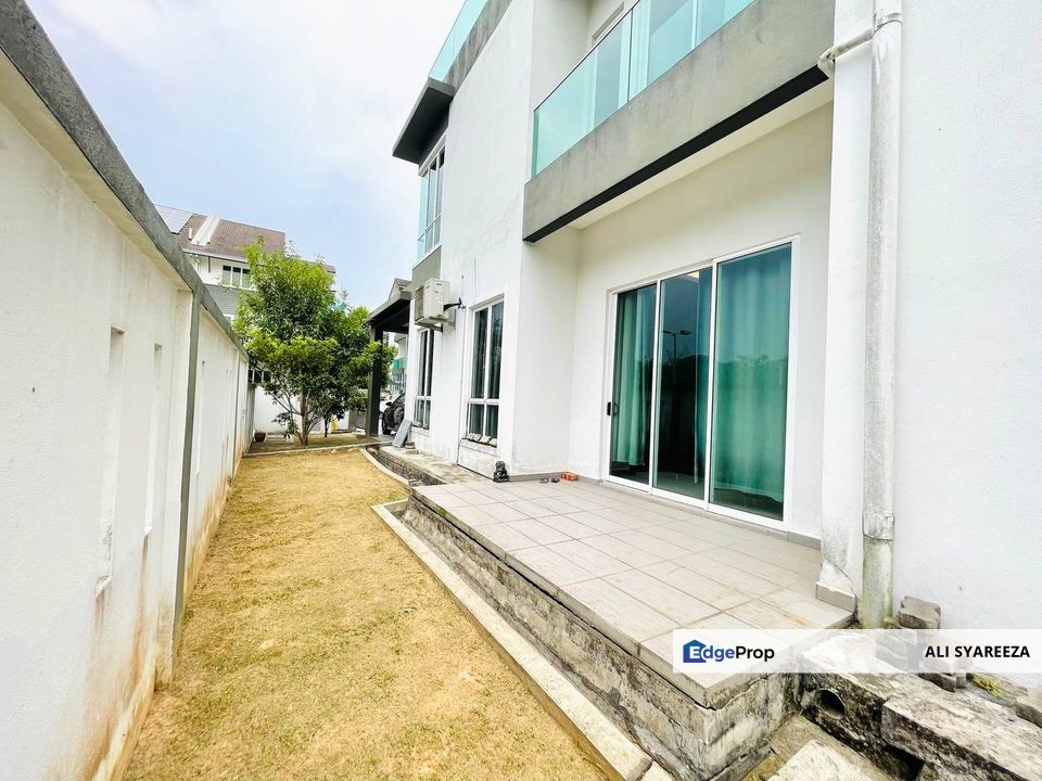 Impian Tropika Alam Impian 3 storey Semi Detached for sale , Selangor, Shah Alam