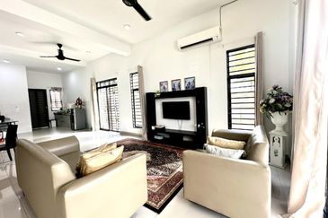 Pentas 6 @ Alam Impian