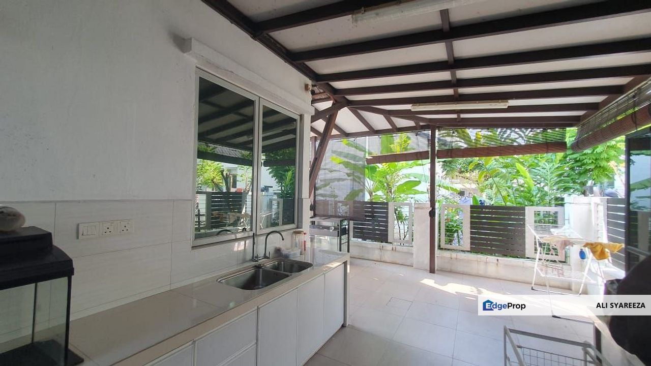 Laman Seri SEKSYEN 13 Shah Alam Triple storey Bungalow for sale, Selangor, Shah Alam