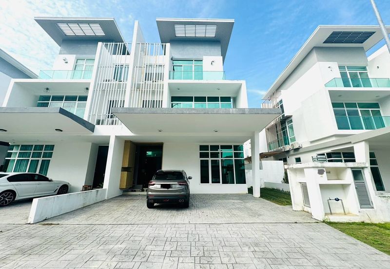 Clover Garden Residences