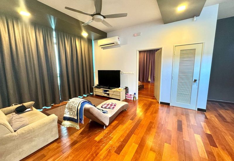 Clover Garden Residences