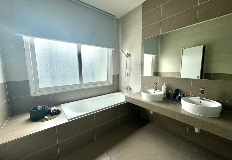 Clover Garden Residences