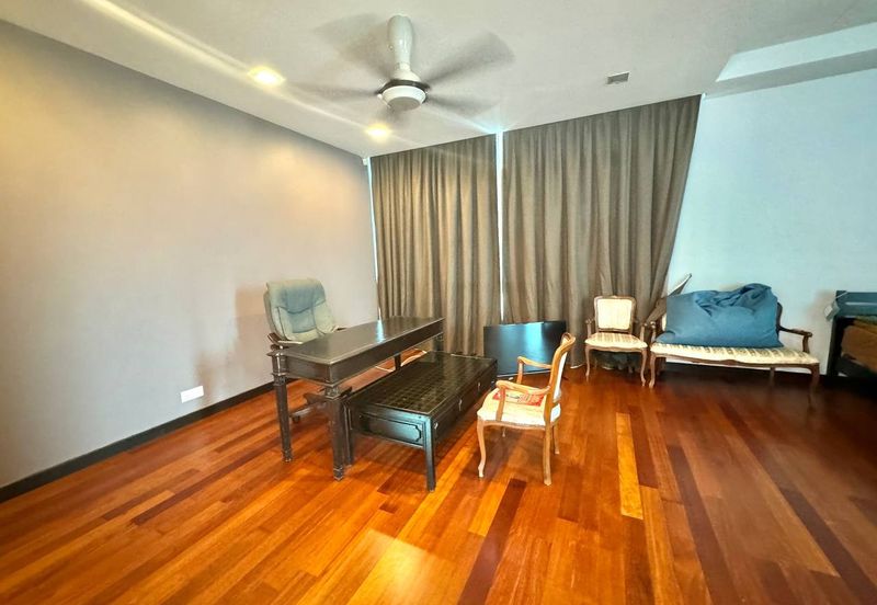 Clover Garden Residences