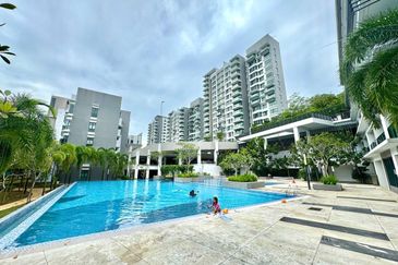 Aura Residence @ Precint 8