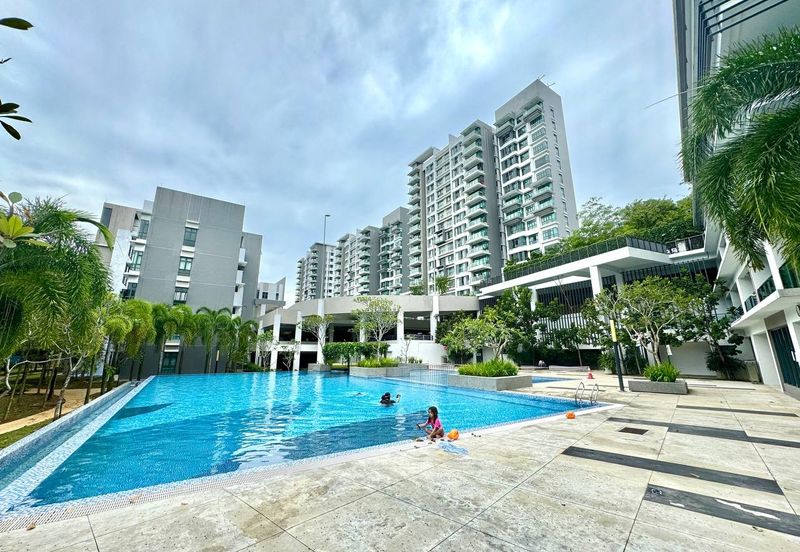 Aura Residence @ Precint 8