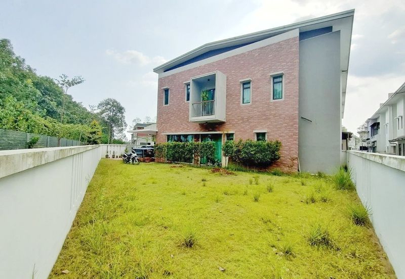 Scarlet @ Bandar Rimbayu