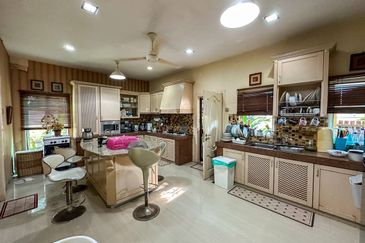 Impian Golf & Country Club