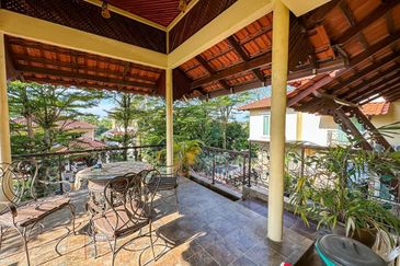 Impian Golf & Country Club