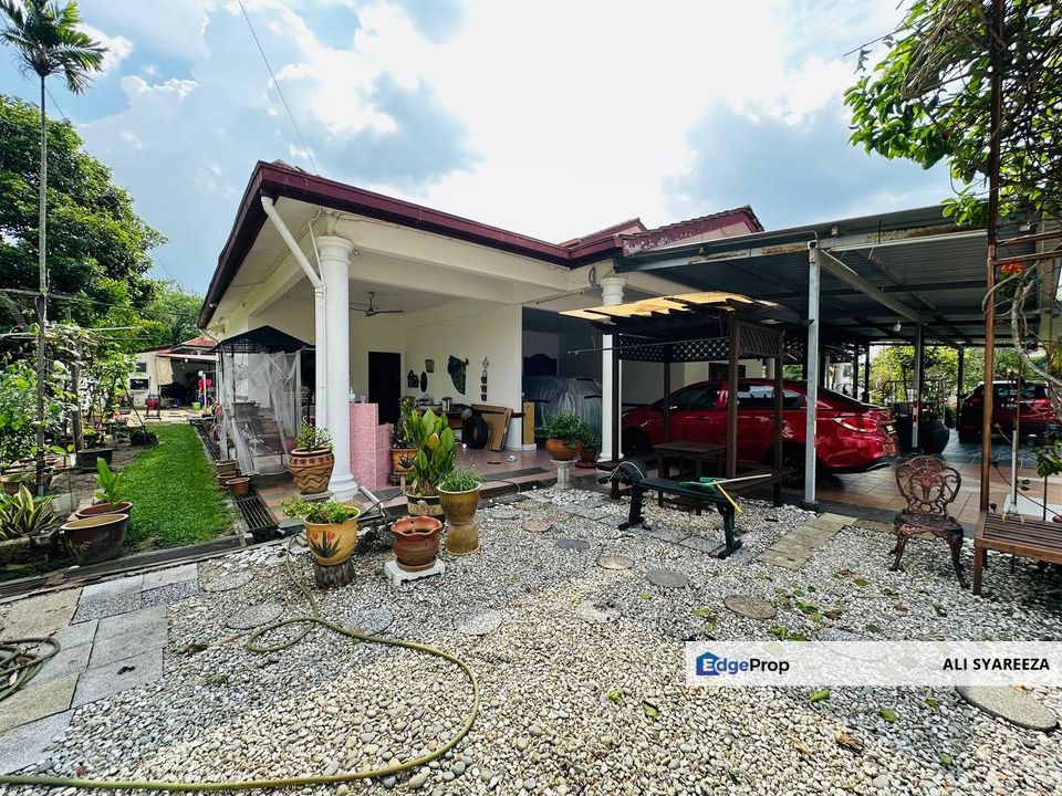 SEKSYEN 4 Bandar Baru Bangi Double storey Bungalow for sale, Selangor, Bangi