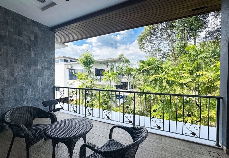 Perdana Lakeview East