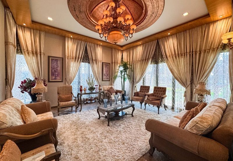 Perdana Lakeview East