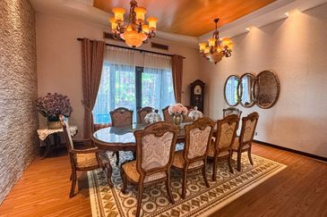 Perdana Lakeview East