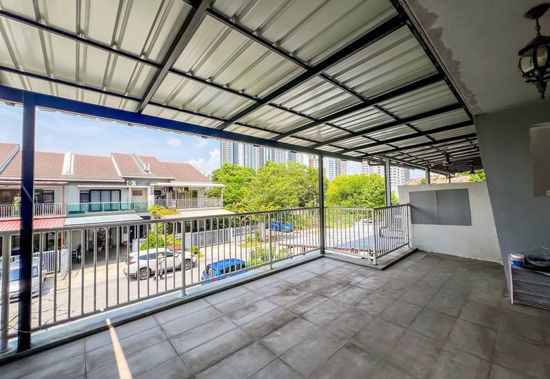 Evira @ Warisan Puteri