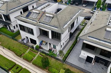 Dremien @ Eco Ardence