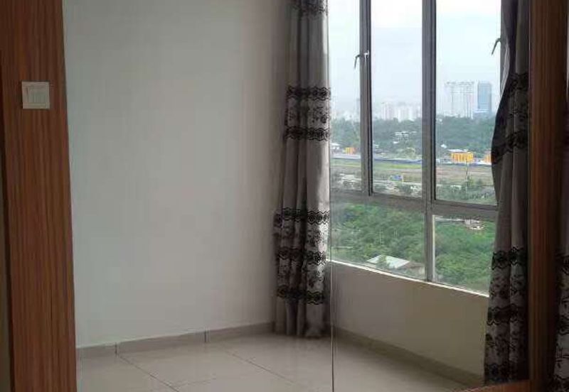 Midfields Condominium