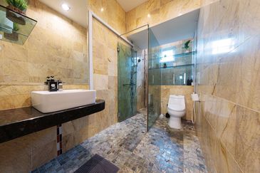 Paramount Garden (Taman Paramount)