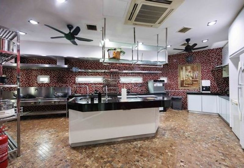 Paramount Garden (Taman Paramount)