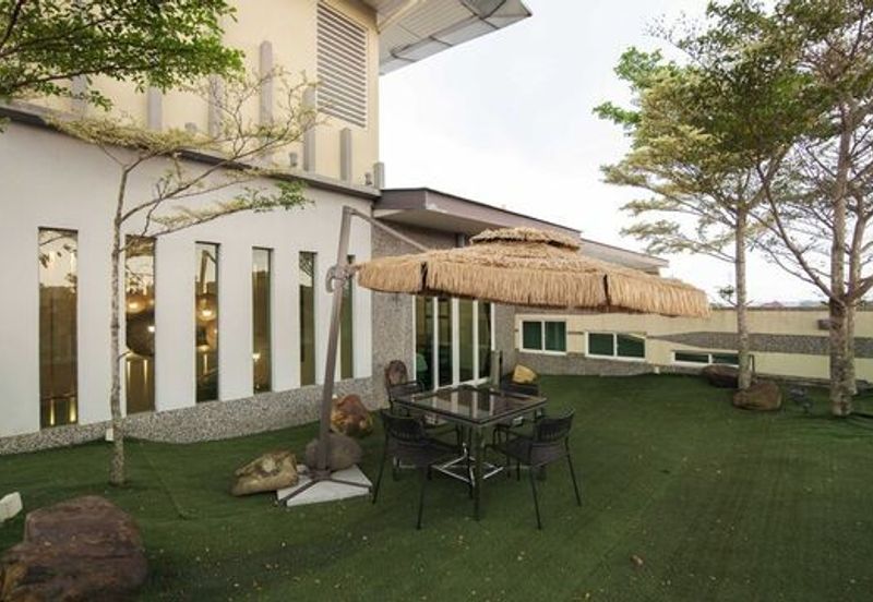 Paramount Garden (Taman Paramount)