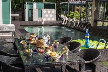 Paramount Garden (Taman Paramount)