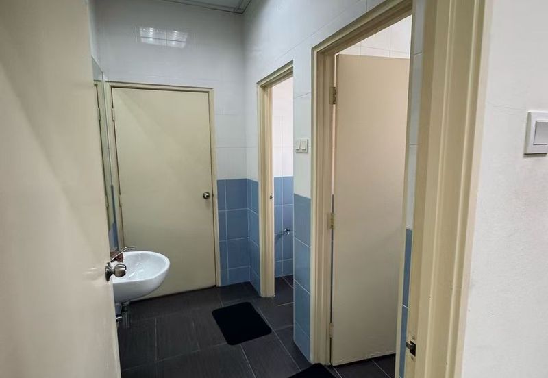 Prime Semi-D Factory for Rent in Kota Damansara, Petaling Jaya