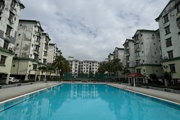 Subang Perdana Goodyear Court 10