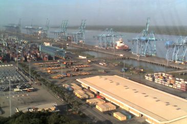 West Port, Pulau Indah