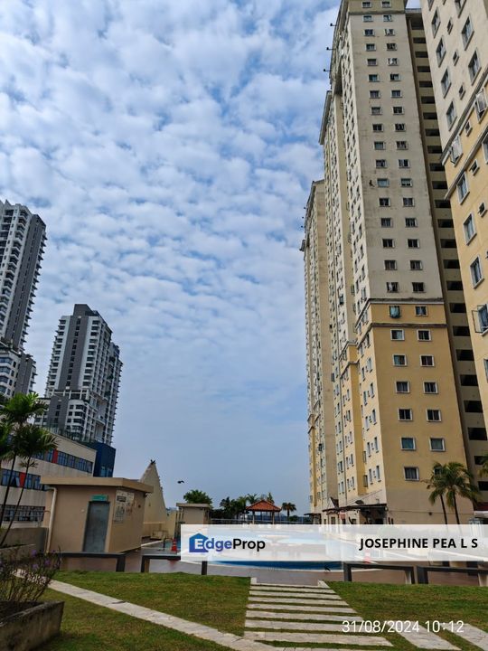  3 Room 2 Bathroom 1 Parking Lot Casa Subang Condo For Sale @ USJ 1, Subang Jaya, Selangor, USJ