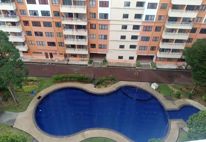 Vista Millennium Condominiums