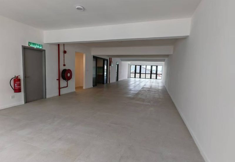 Ritze Perdana Business Center