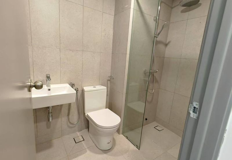 Ritze Perdana Business Center