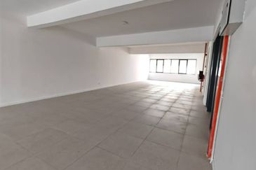 Ritze Perdana Business Center