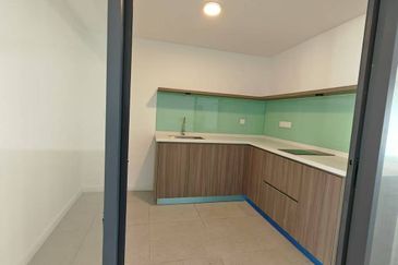 Ritze Perdana Business Center