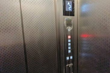 Ritze Perdana Business Center