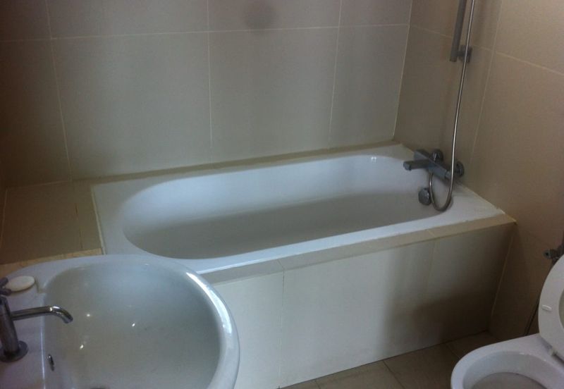 231 TR Serviced Suite