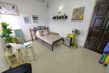 Freehold Bungalow 2.5 Storey Taman Melawati