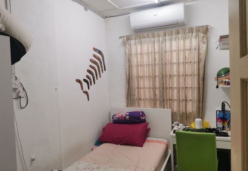 Jalan Sungai Burung 32/73