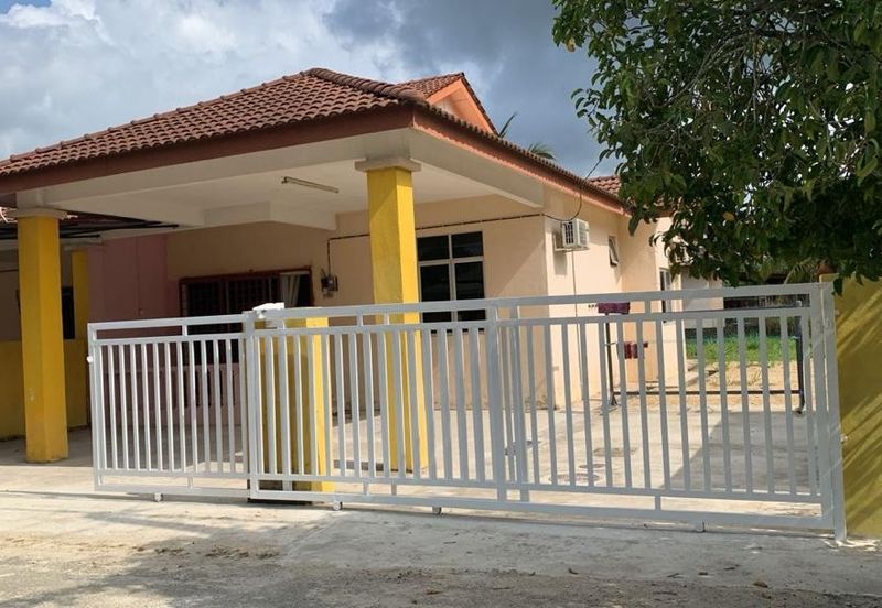 Semi D Homestay For Sale Kemaman