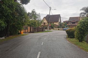 Seksyen 3, Shah Alam