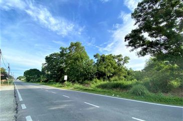 Corner Lot Meru Land 