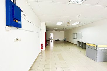 Bandar Tun Hussein Onn