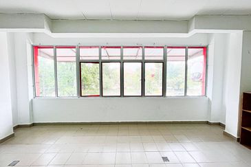 Bandar Tun Hussein Onn