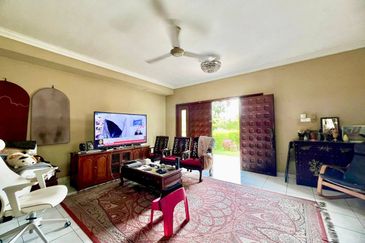 KGSAAS Golf Club, Seksyen 13