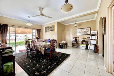 KGSAAS Golf Club, Seksyen 13