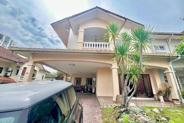 KGSAAS Golf Club, Seksyen 13