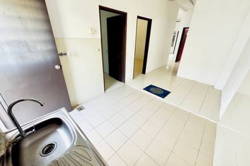 Seksyen 30, Shah Alam