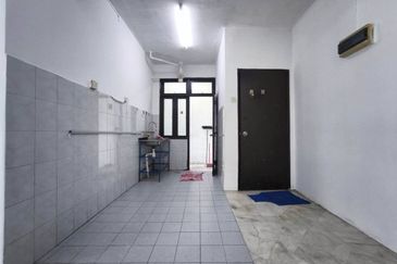 Kiambang Apartment, Taman Putra Perdana