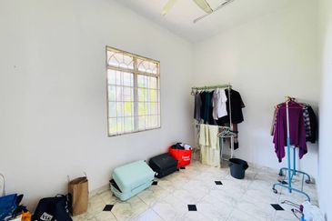 Kampung Sungai Ramal Dalam