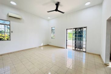 Kampung Sungai Ramal Dalam