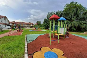 Seksyen 30, Shah Alam